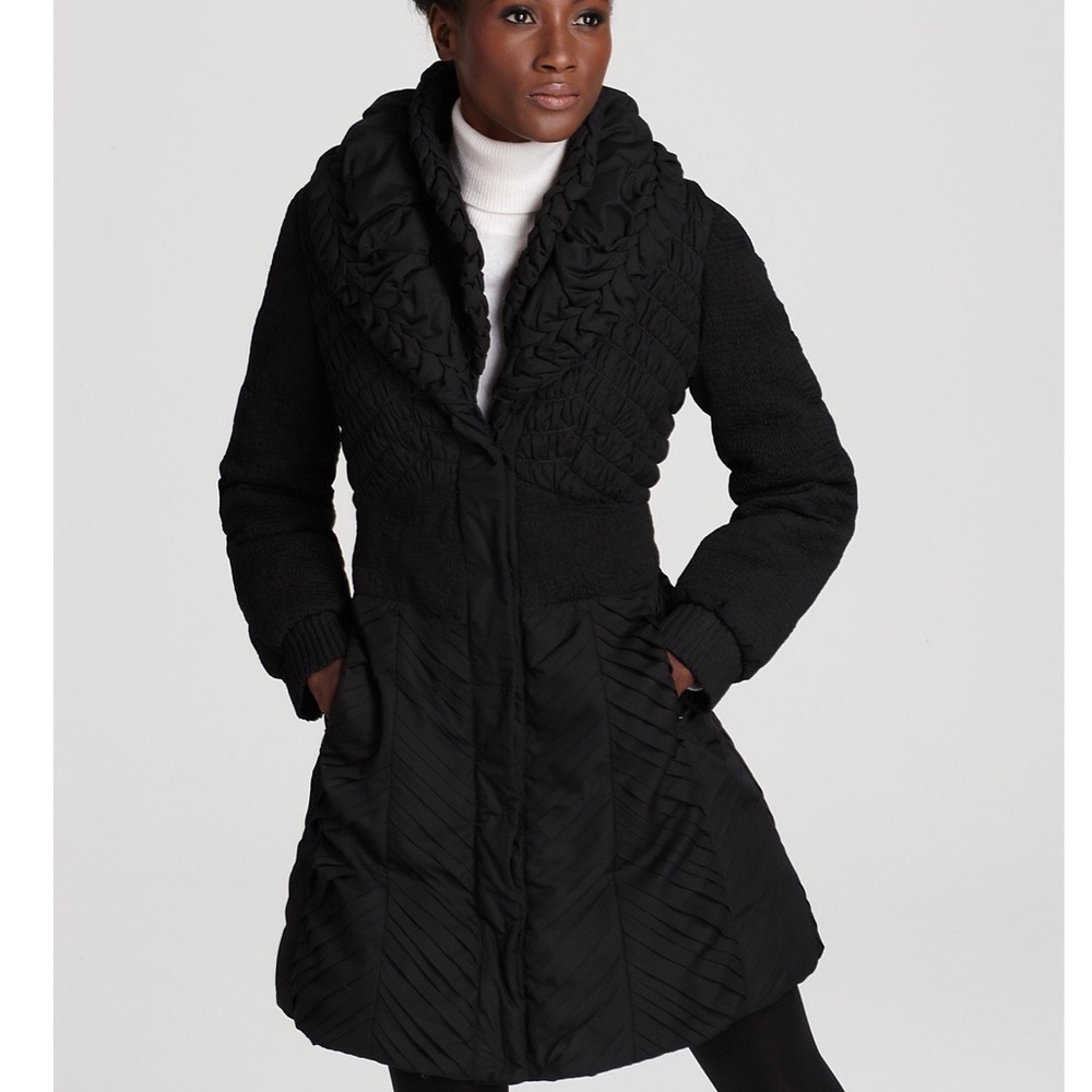 Elie Tahari Maddie Puffer Coat Black Small